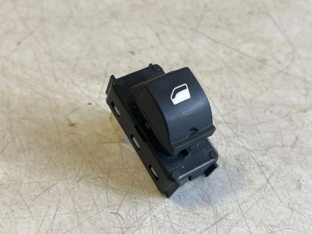 Elektriaknate lüliti 980448032D