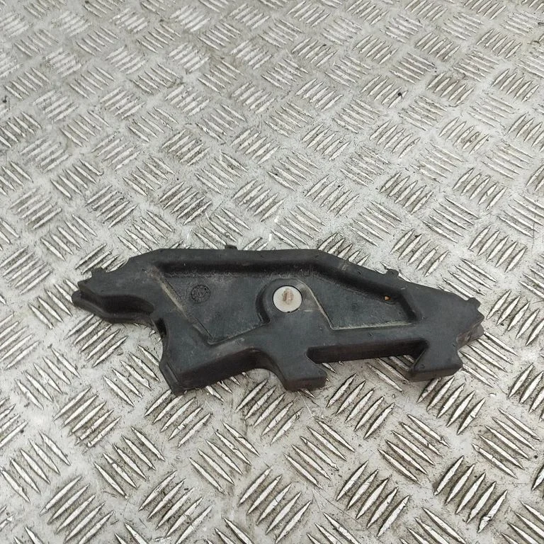 Cita motora nodalījuma detaļa 7284070