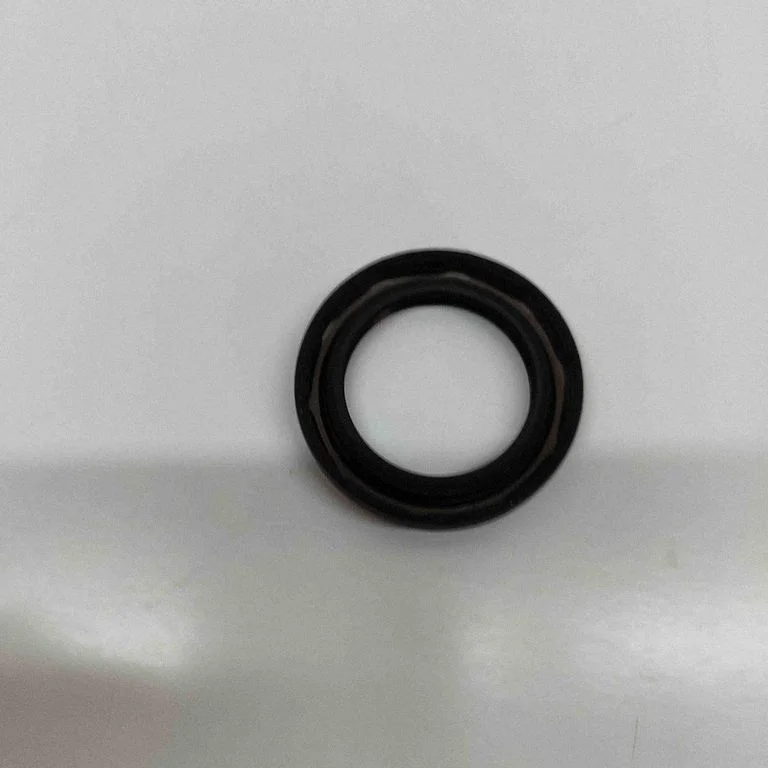 Kita variklio skyriaus detalė