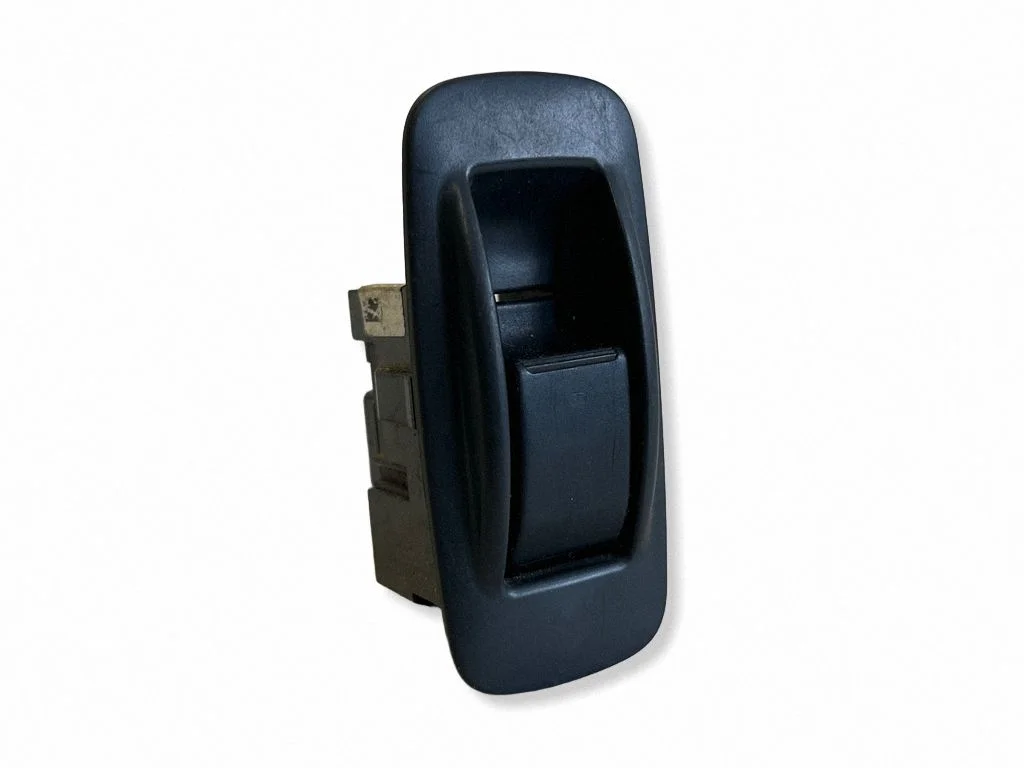 Elektrisko logu slēdzis – Toyota Corolla Verso AR10 (2004-2009)