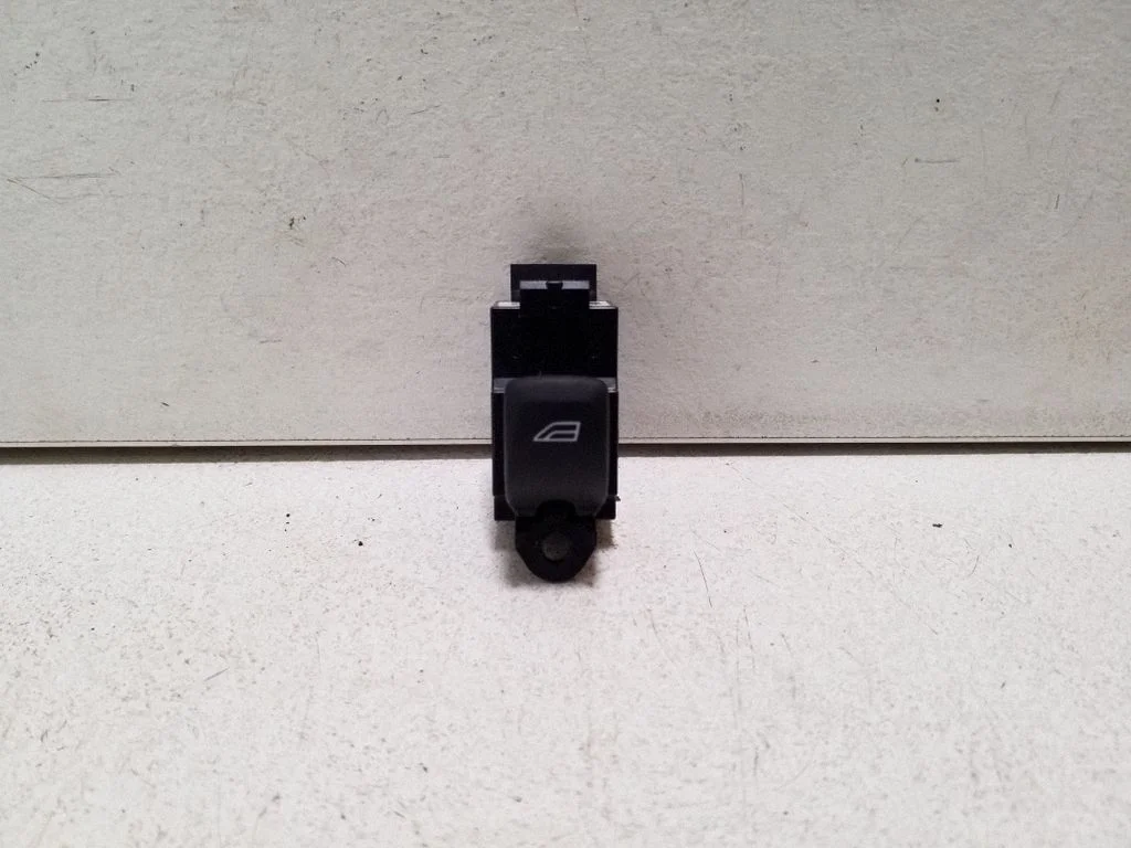 Elektrisko logu slēdzis 31433408