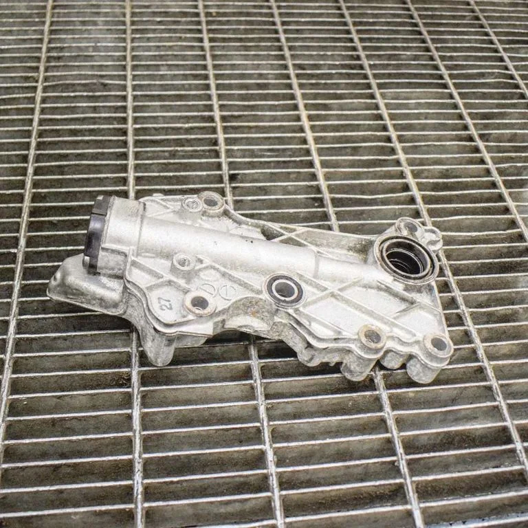 Other engine bay part – Mercedes-Benz E-Class W212 (2009-2016)