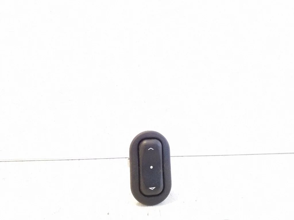 Electric window control switch 90561388