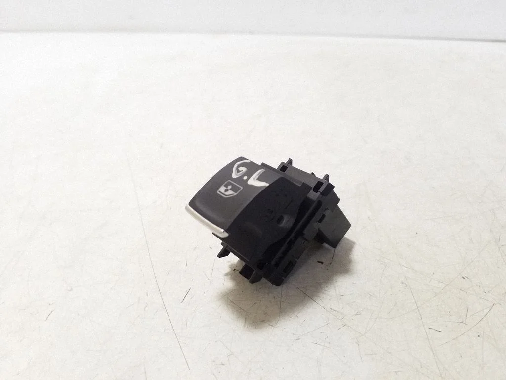 Electric window control switch – Audi A1 (2018-)