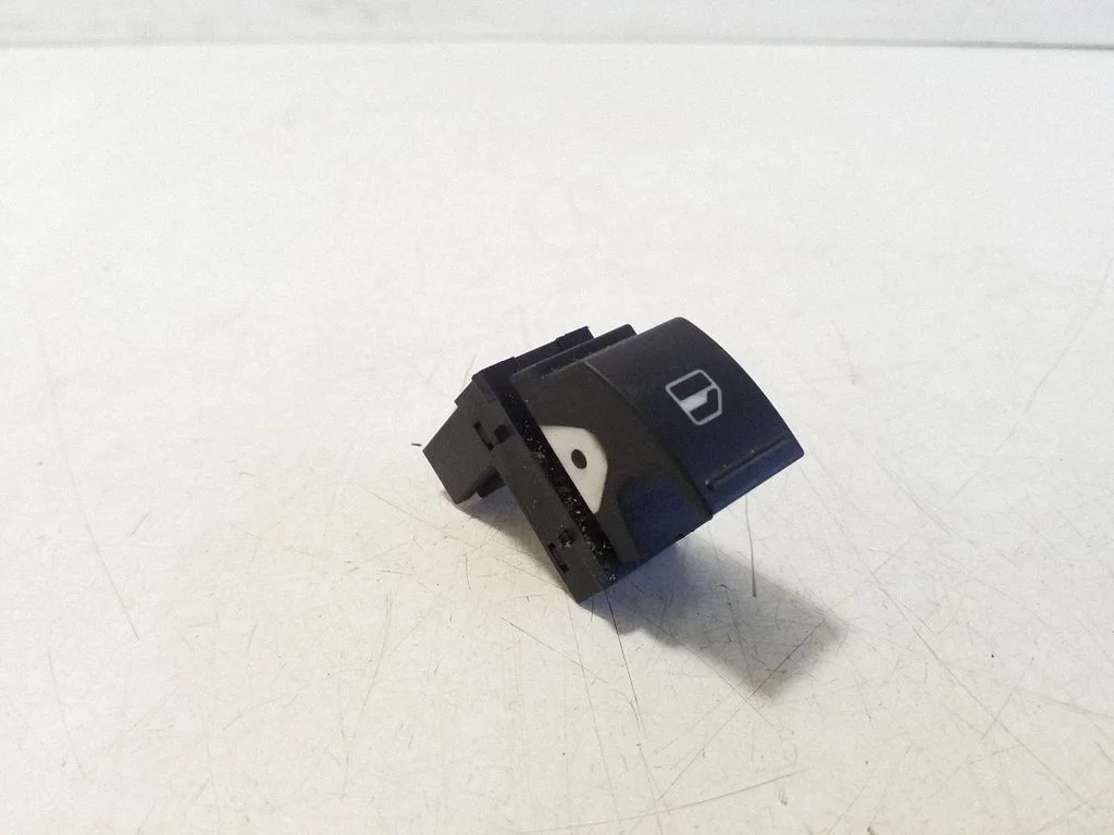 Elektriaknate lüliti 7L6959855B