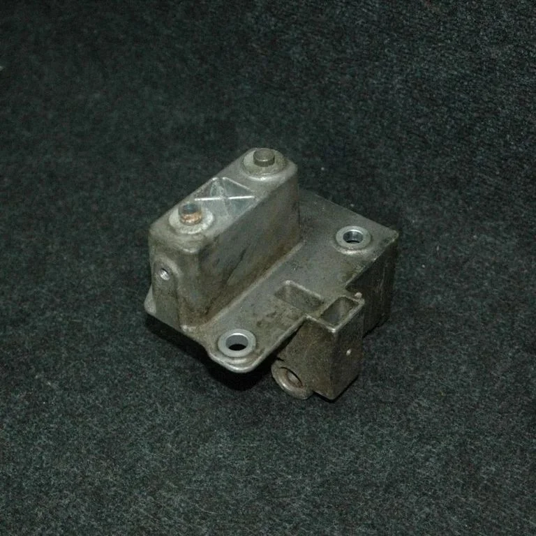 Other engine bay part – Bentley Continental (2003-2017)