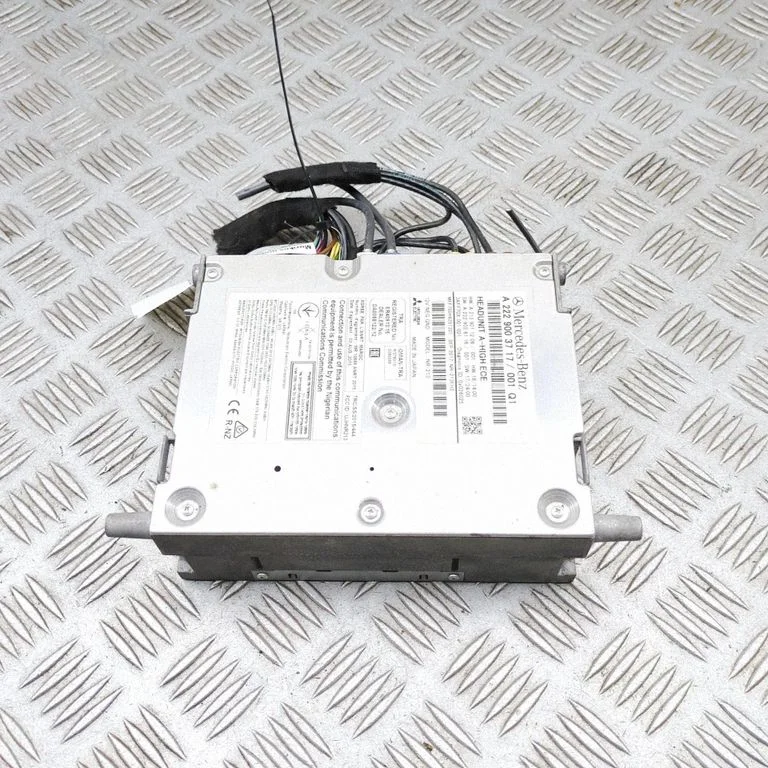 Radio/CD/DVD atskaņotājs/navigācija A2139011206