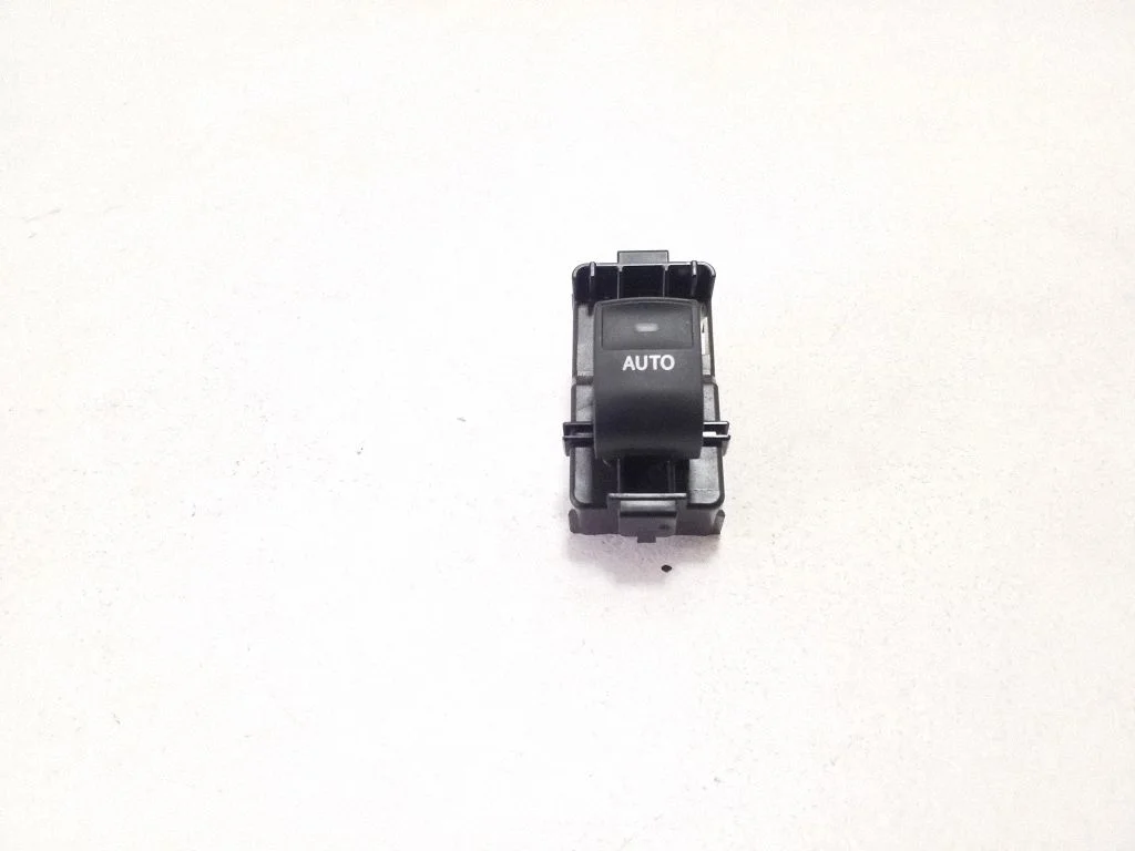 Electric window control switch 192801