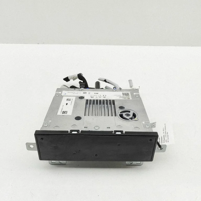 Radio/CD/DVD atskaņotājs/navigācija 96560AOCL0
