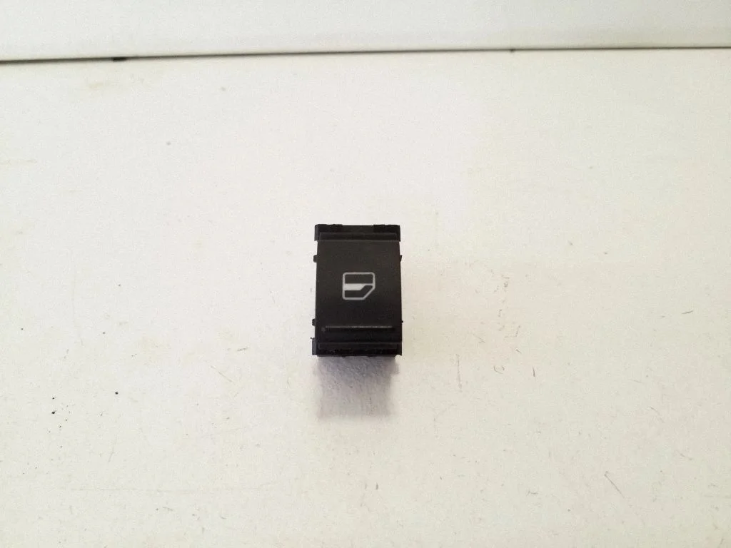 Electric window control switch 7L6959855B