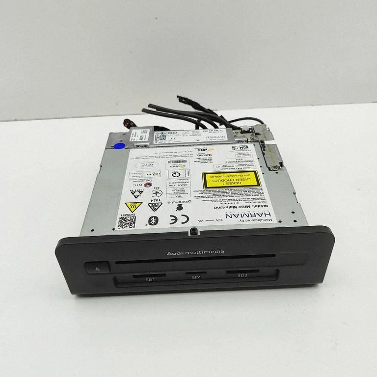 Radio/CD/DVD atskaņotājs/navigācija – Audi Q5 SQ5 FY (2017-2025)