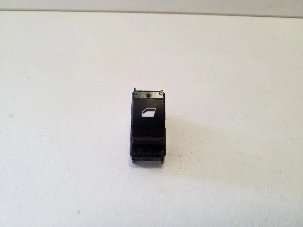 Elektrinių langų jungtukas