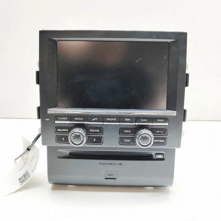 Radio/CD/DVD/GPS head unit – Porsche Macan (95B) (2014-2018)