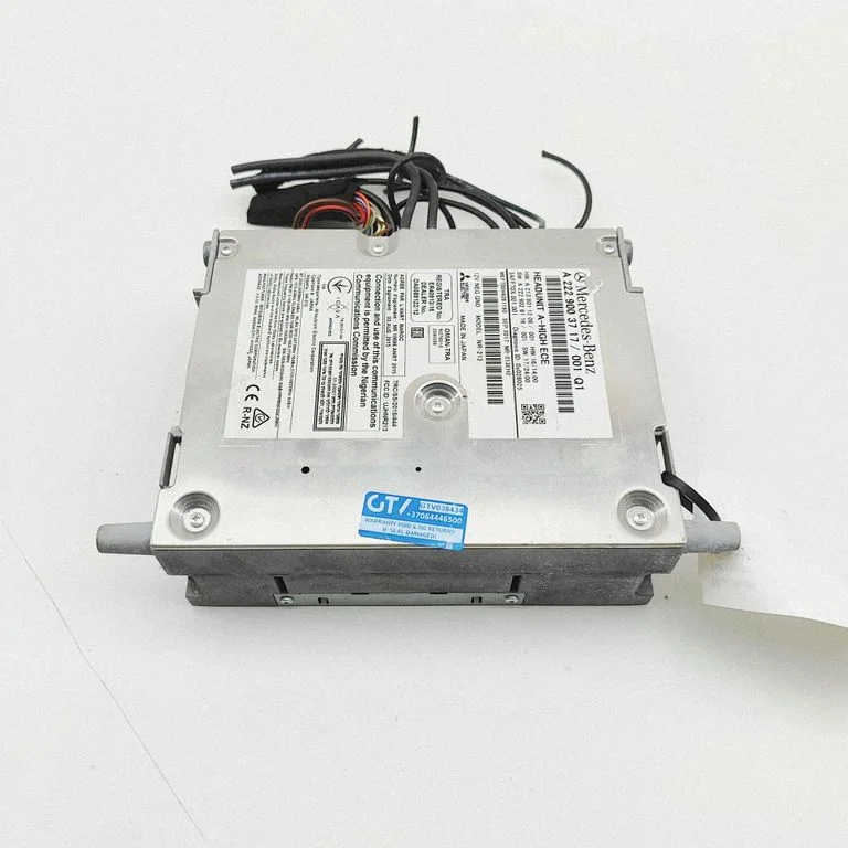 Radio/CD/DVD atskaņotājs/navigācija A2139011206
