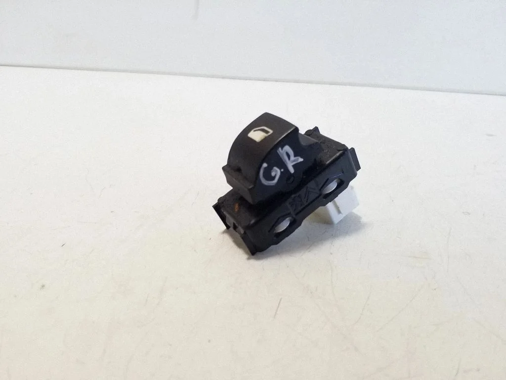 Electric window control switch 96762292ZD