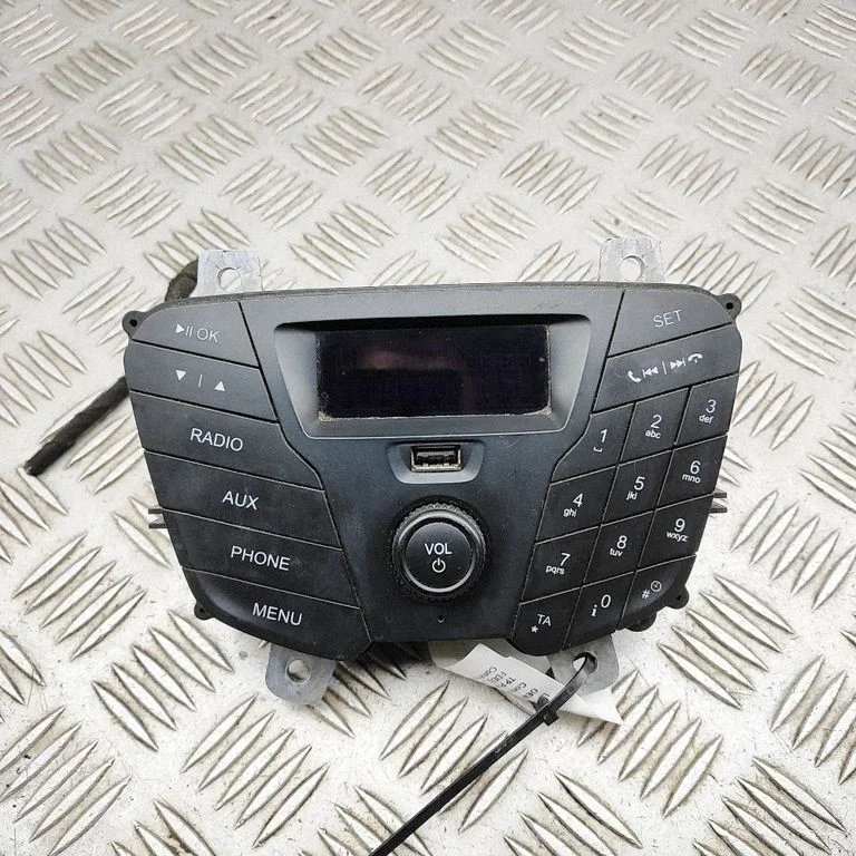 Radio/CD/DVD atskaņotājs/navigācija BK3T18D815BG