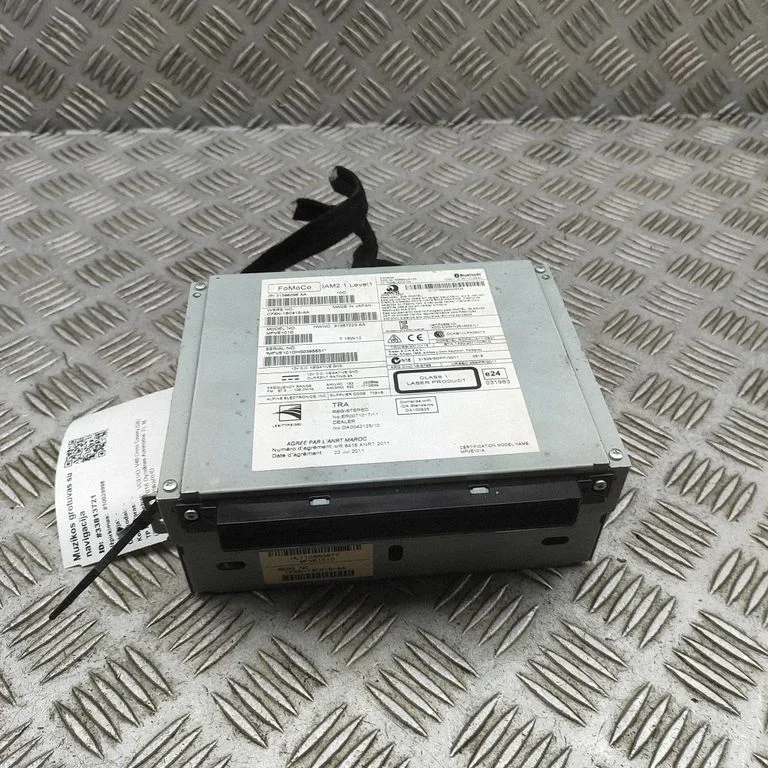 Radio/CD/DVD atskaņotājs/navigācija 31396096