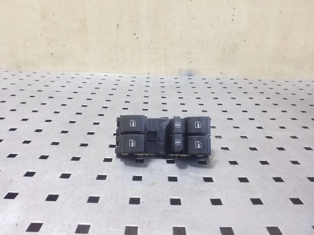 Elektrisko logu slēdzis 7N0959857