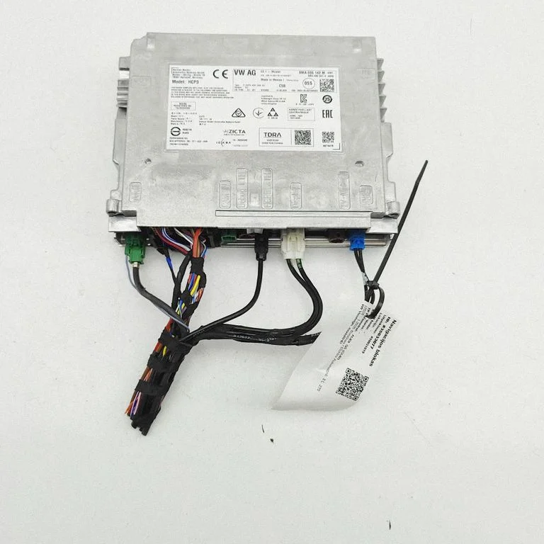 Radio/CD/DVD atskaņotājs/navigācija 8MA035041H