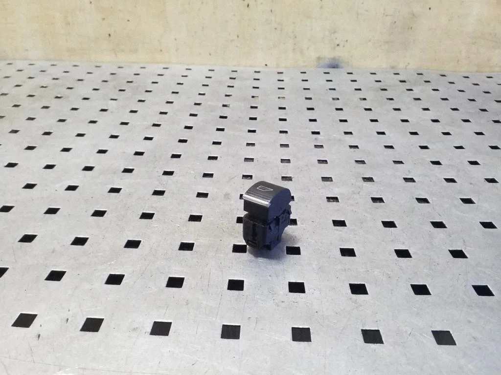 Elektrinių langų jungtukas
