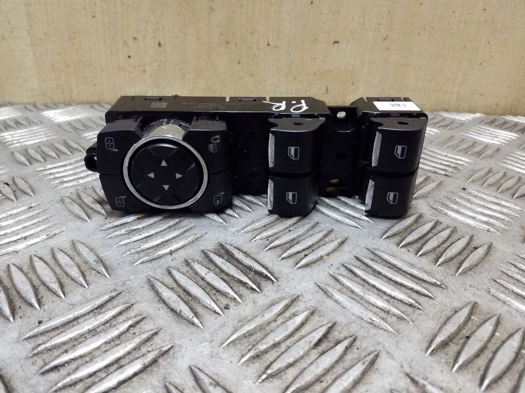 Electric window control switch DG9T14540DDW
