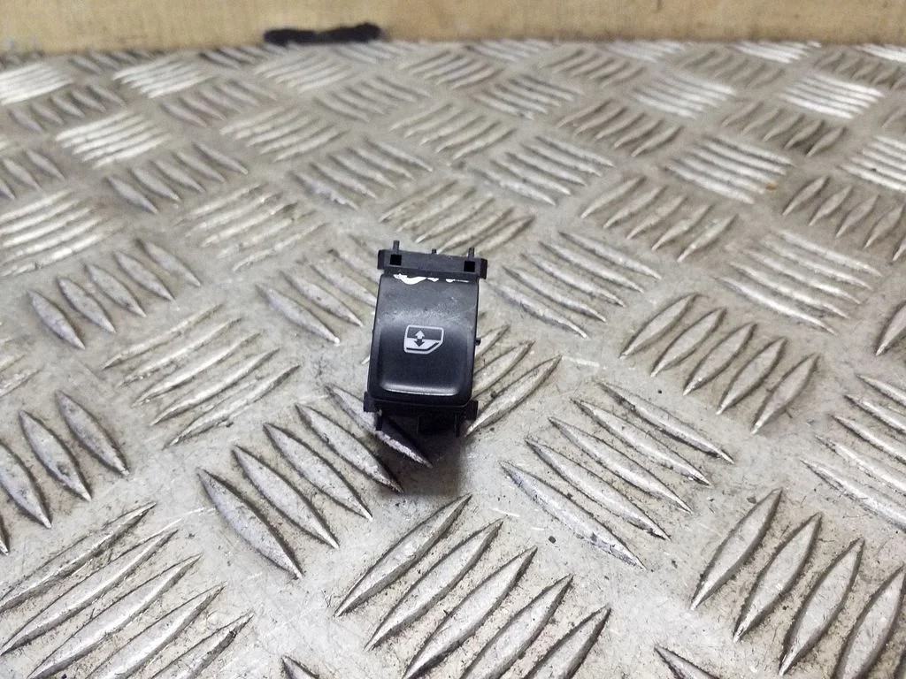 Elektriaknate lüliti 5G0959855M