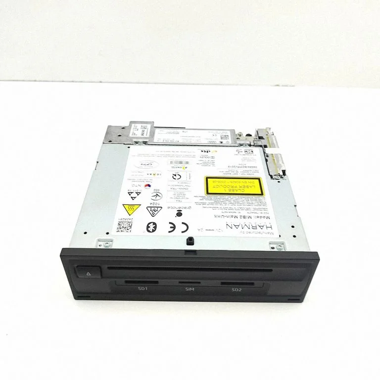 Radio/CD/DVD atskaņotājs/navigācija 8V1035035