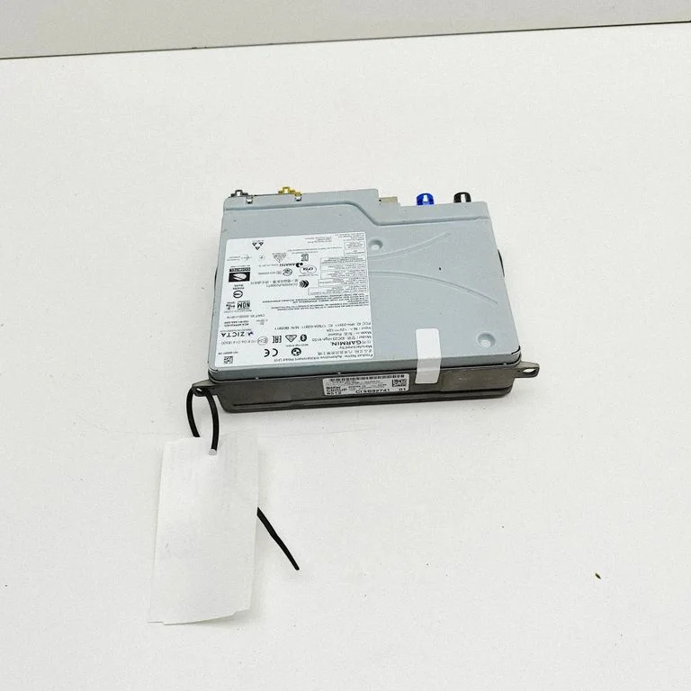 Radio, odtwarzacz CD/DVD, nawigacja 5B92741