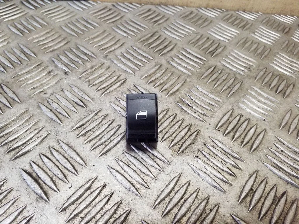 Elektriaknate lüliti 9202019