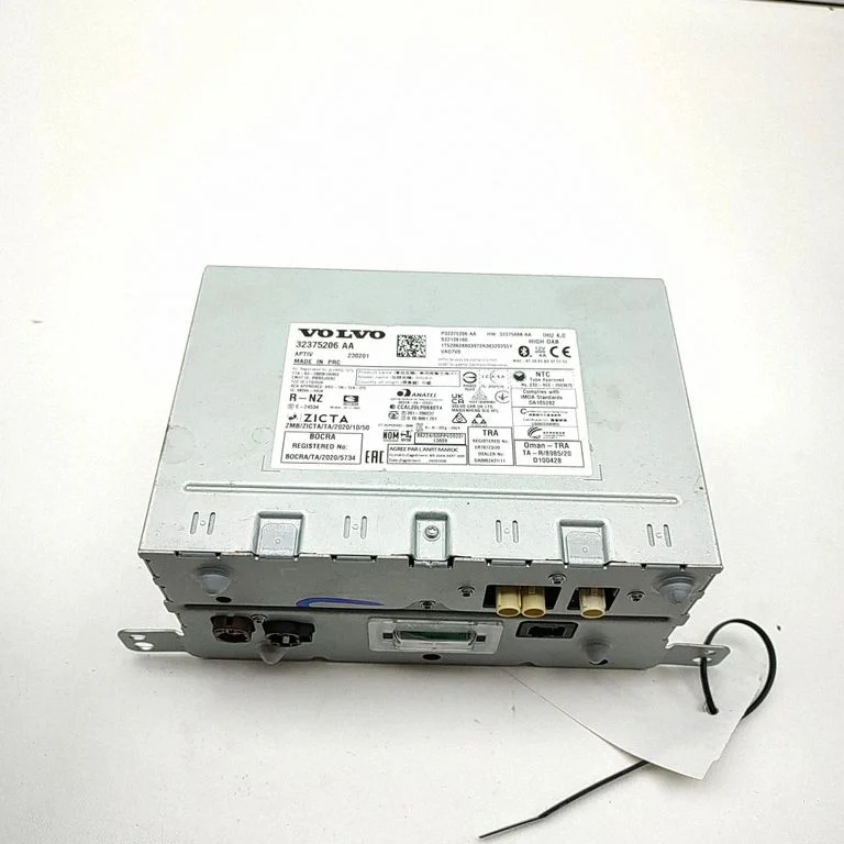 Radio/CD/DVD atskaņotājs/navigācija 32375206AA