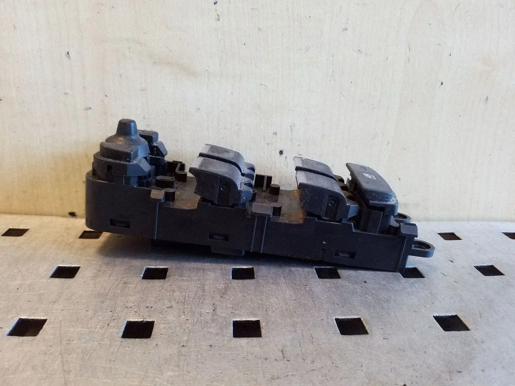 Elektriaknate lüliti AW9314540AC