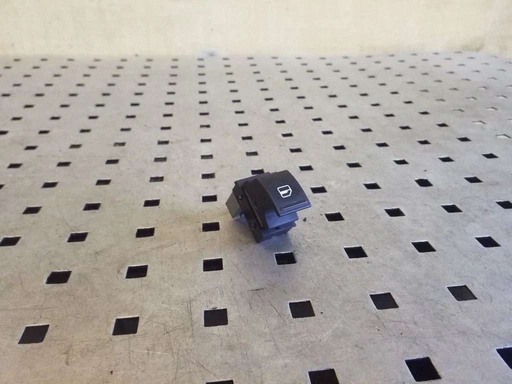 Elektrinių langų jungtukas