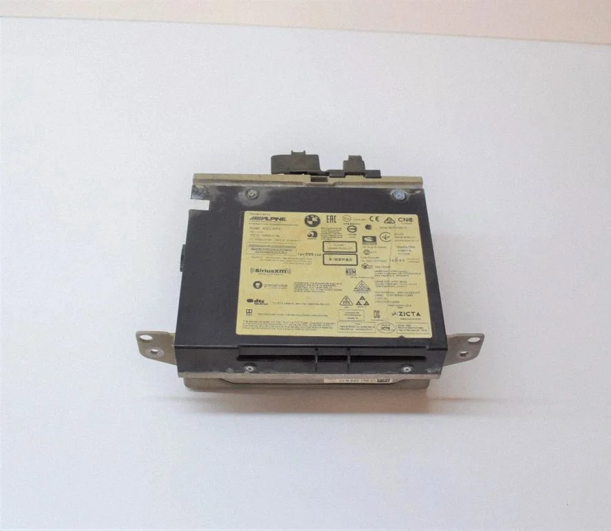 Radio/CD/DVD atskaņotājs/navigācija A269ZUA158
