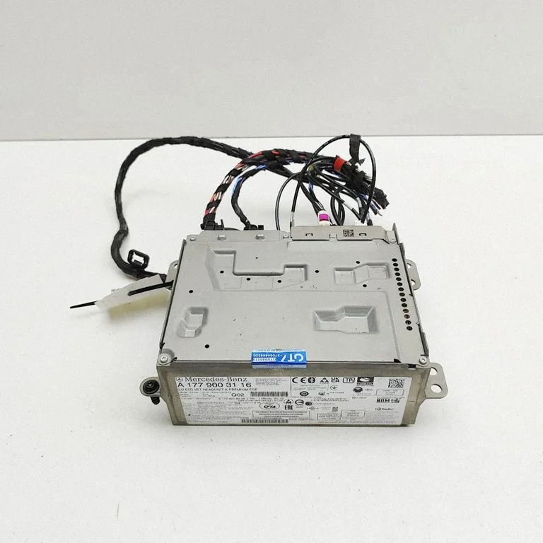Radio/CD/DVD atskaņotājs/navigācija A1779003116