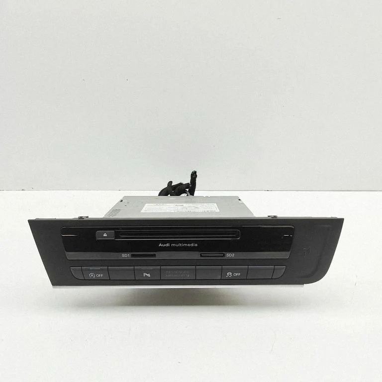 Radio/CD/DVD atskaņotājs/navigācija 4G1035192A