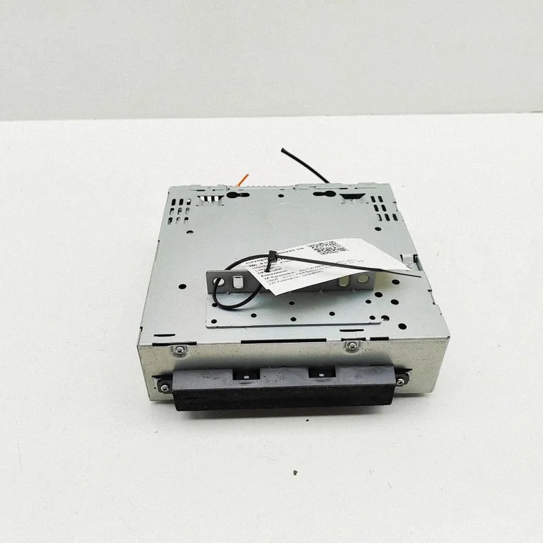 Radio, odtwarzacz CD/DVD, nawigacja 31285449