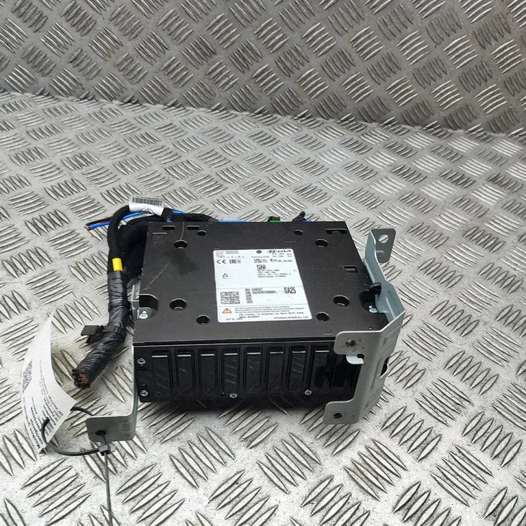 Radio, odtwarzacz CD/DVD, nawigacja 96220EV130