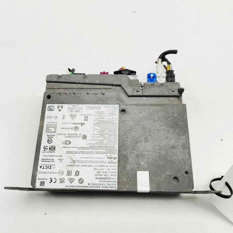 Radio/CD/DVD atskaņotājs/navigācija 5B3F564