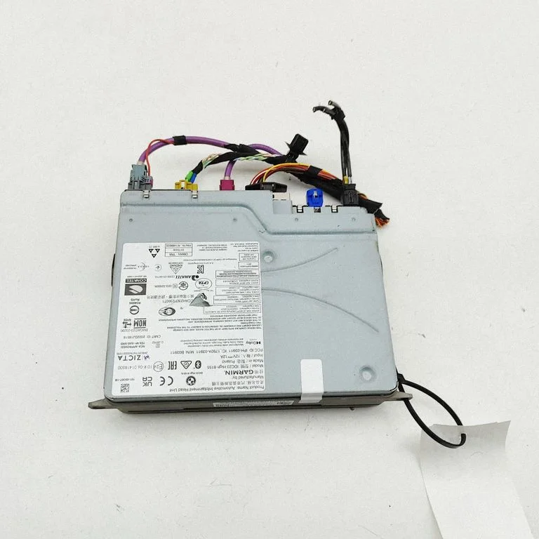 Radio/CD/DVD/GPS head unit 1792A03911