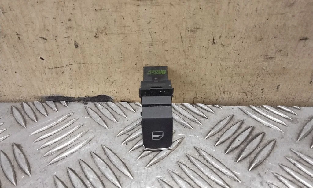 Elektriaknate lüliti 3C8959855