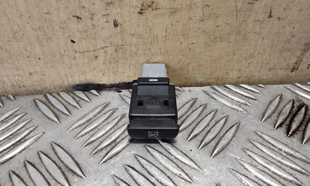 Electric window control switch 6Q0959859