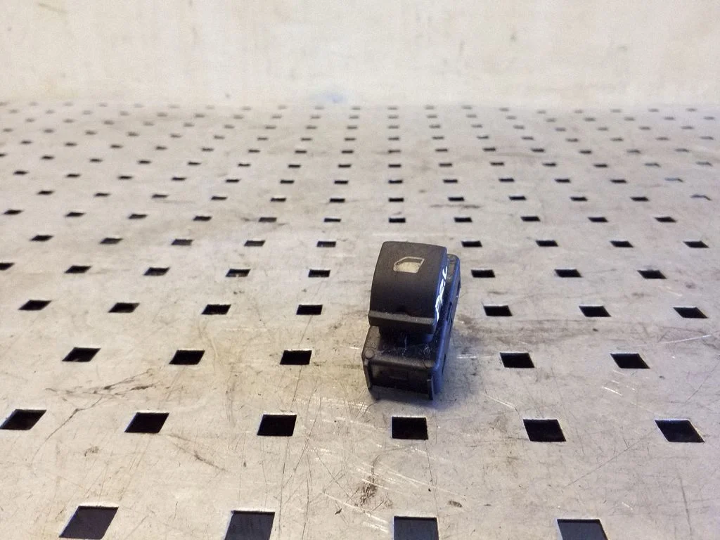 Elektriaknate lüliti 96662297ZD