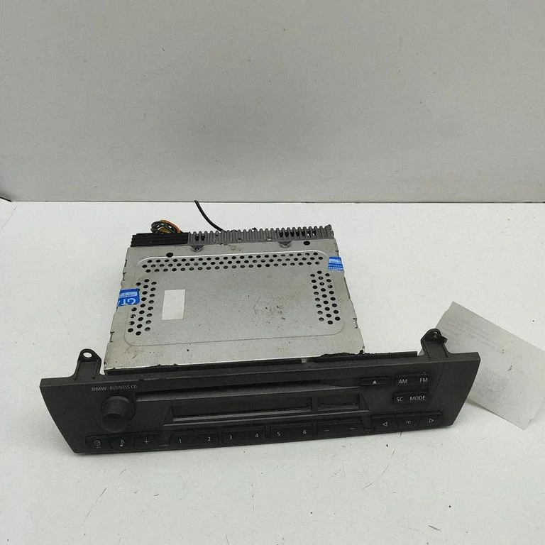 Radio/CD/DVD atskaņotājs/navigācija 6939658