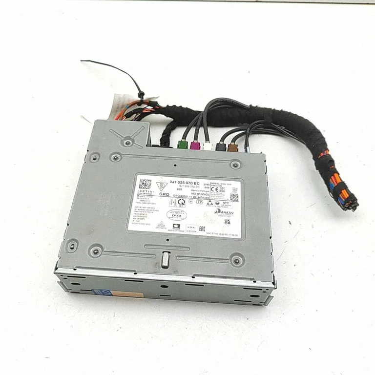 Radio/CD/DVD atskaņotājs/navigācija 28799031