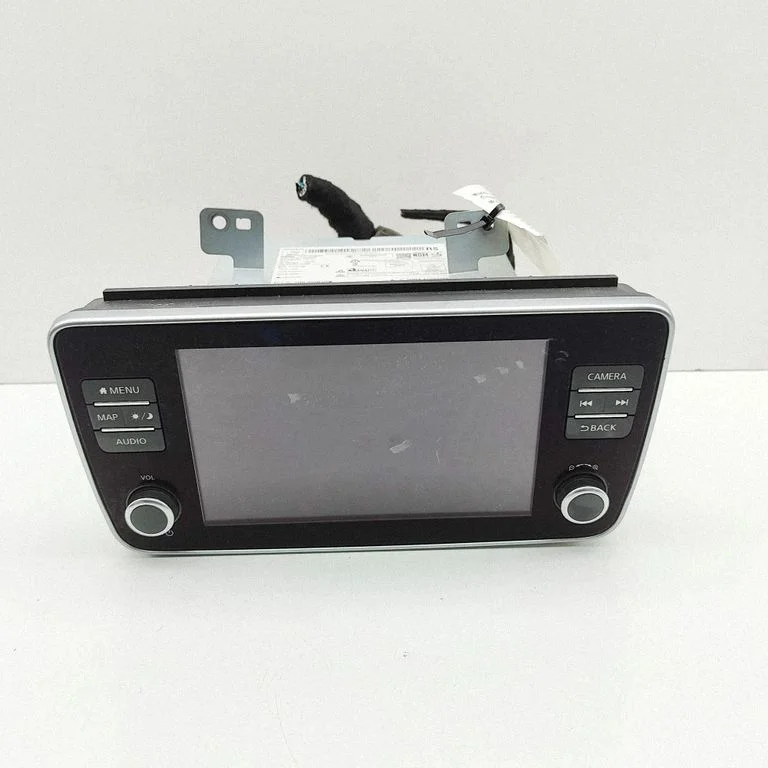 Radio/CD/DVD atskaņotājs/navigācija 7513752320