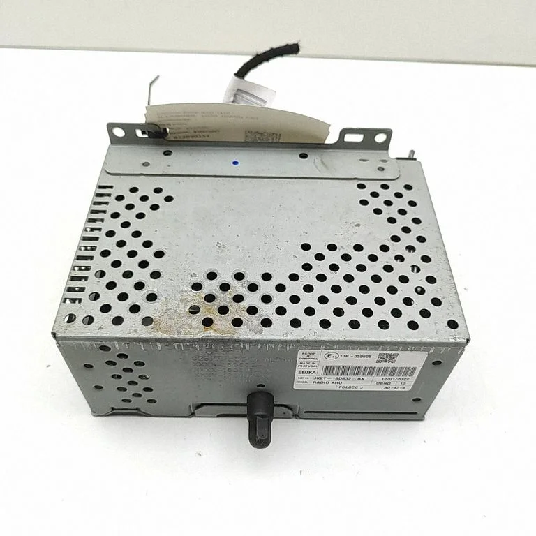 Radija/ CD/DVD grotuvas/ navigacija