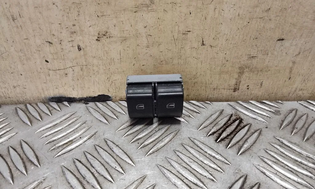 Electric window control switch 6Q0959858