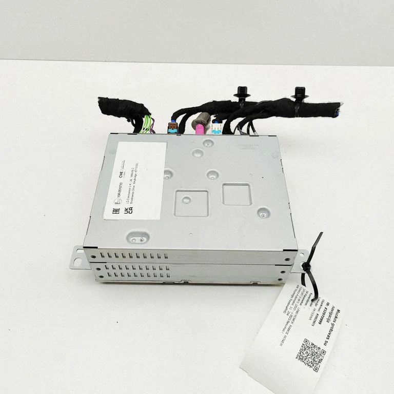 Raadio / CD/DVD-mängija / navigatsioon N8B219L300PC