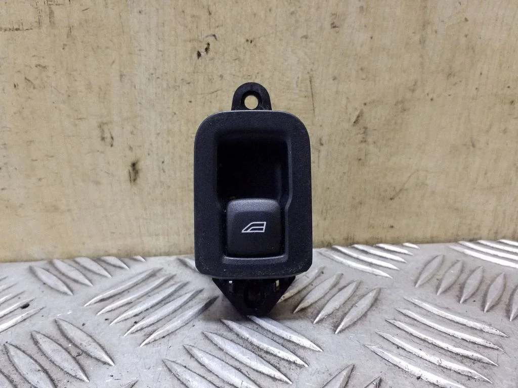 Elektrisko logu slēdzis 31272013
