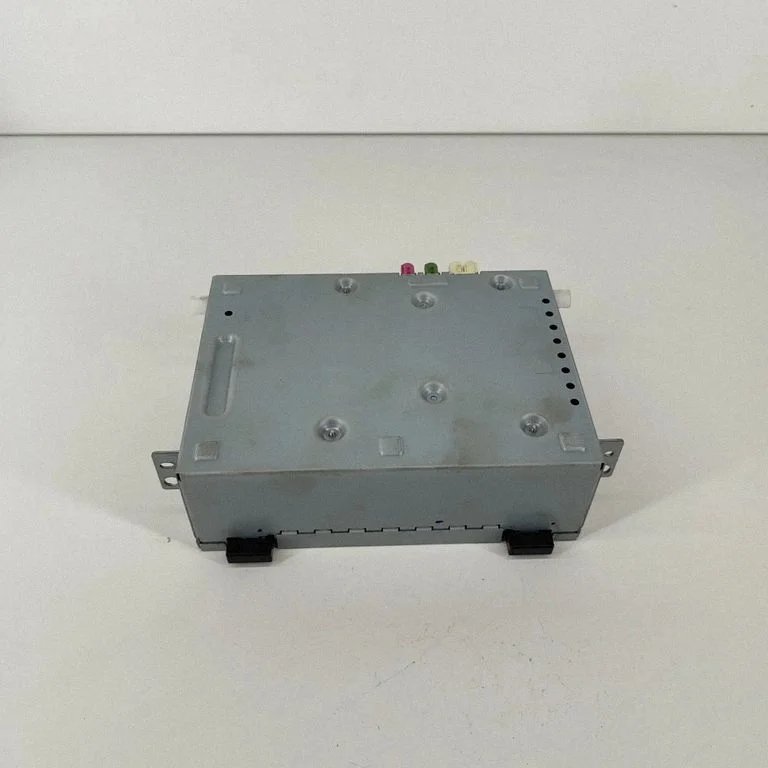 Raadio / CD/DVD-mängija / navigatsioon HX6318K812CC